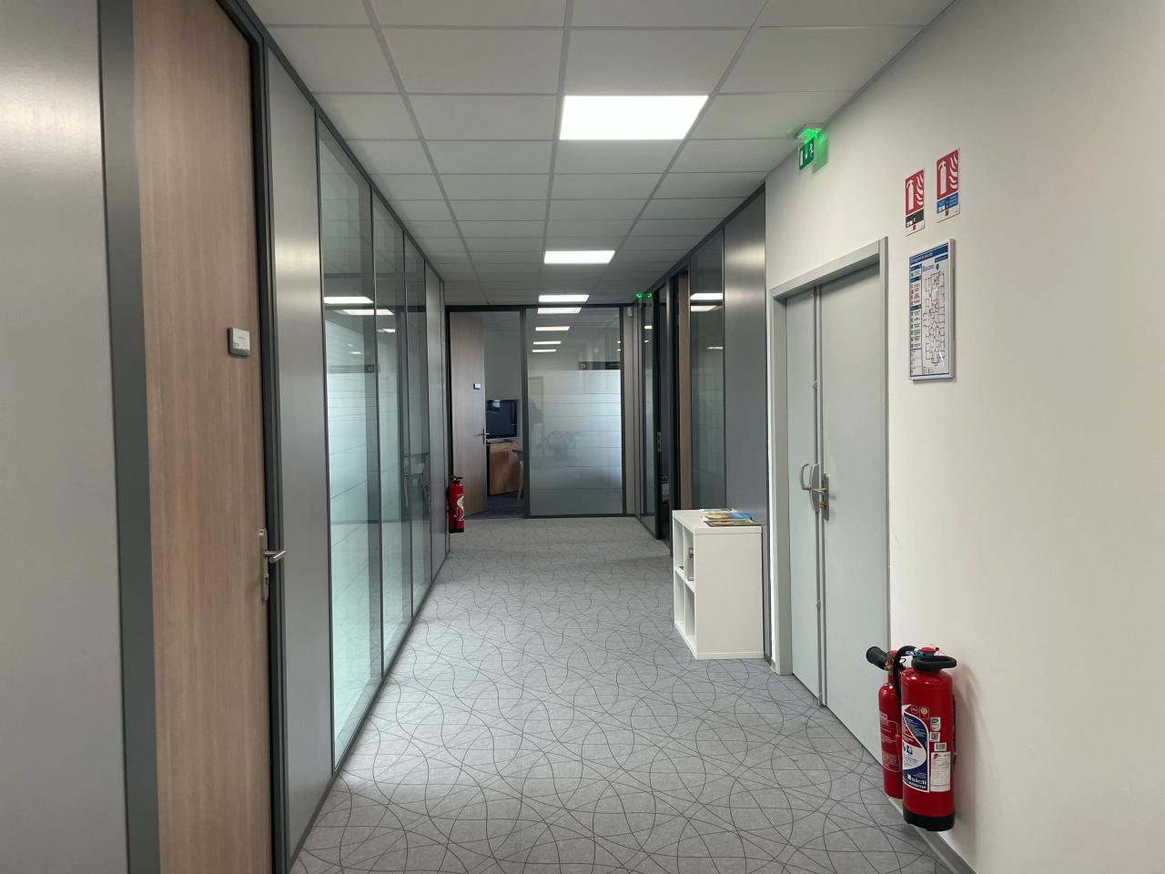 Bureau Saint-Jean-le-Blanc 421m² Location bureau Saint-Jean-le-Blanc Loiret OLBUR2530399 4